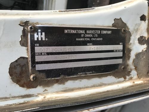 International 1800 LOADSTAR