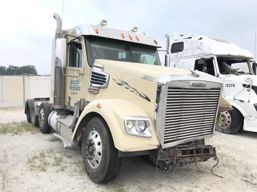 Freightliner 122SD