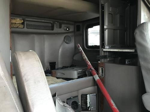 Peterbilt 387