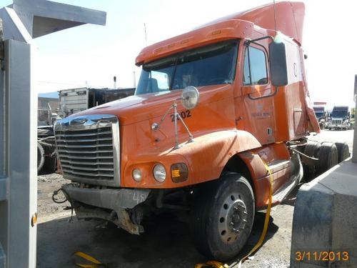 FREIGHTLINER CENTURY 120