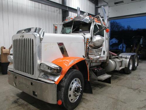 PETERBILT 389