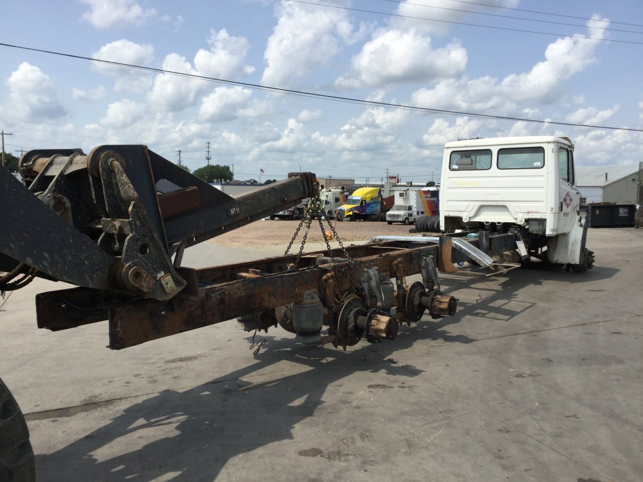Freightliner FL80