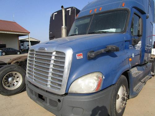 FREIGHTLINER CASCADIA 125