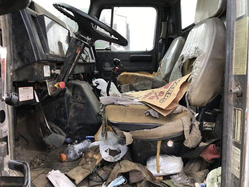 International 4900