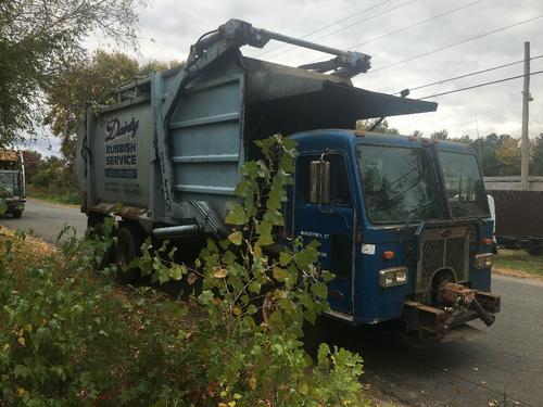 PETERBILT 320