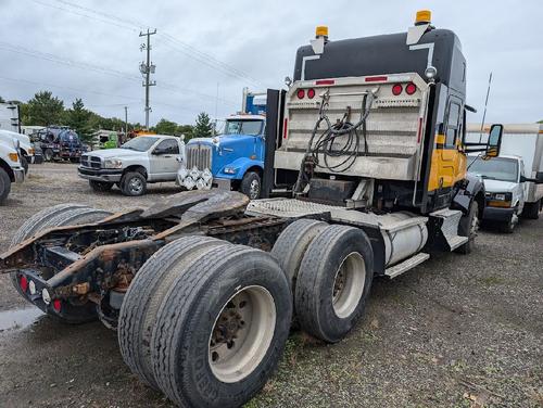 KENWORTH T880