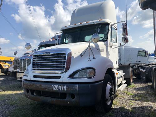 Freightliner COLUMBIA 120