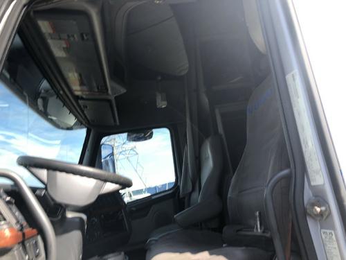 Volvo VNL