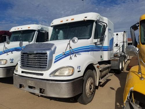 FREIGHTLINER COLUMBIA 120