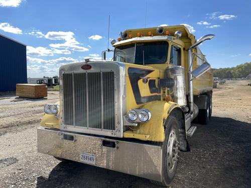 Peterbilt 359