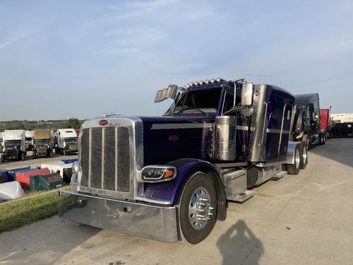 Peterbilt 389