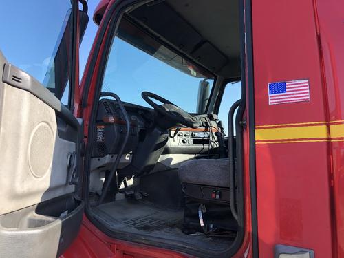 Volvo VNM