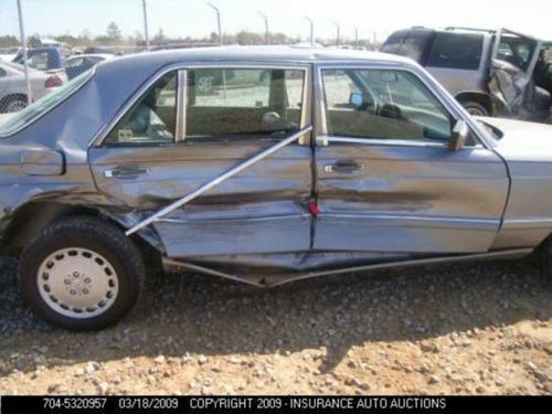 MERCEDES-BENZ MERCEDES 300D