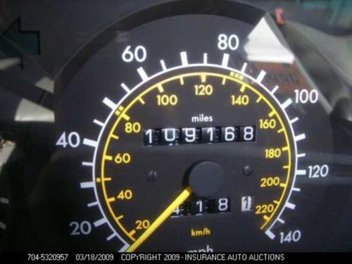 MERCEDES-BENZ MERCEDES 300D