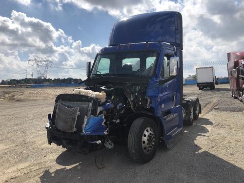 Freightliner CASCADIA