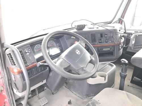 Volvo VNM