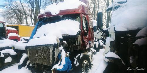 FREIGHTLINER CASCADIA