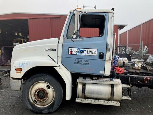 FREIGHTLINER FL112