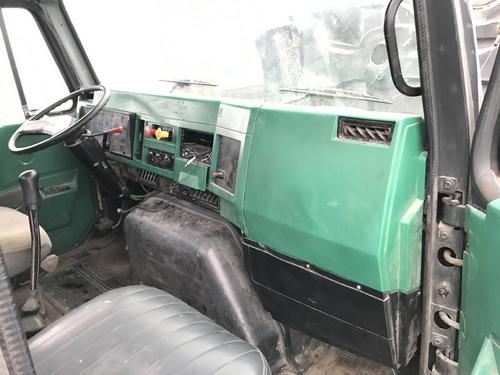 International 8200