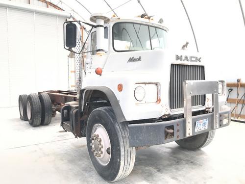 Mack DM600