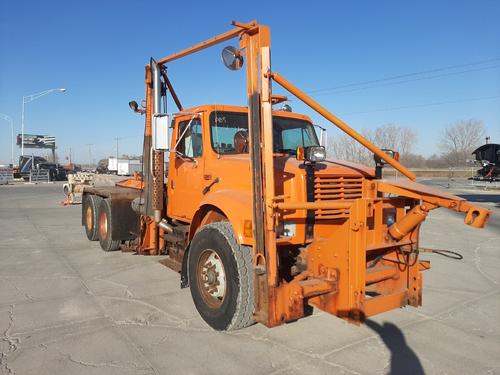 International 4900