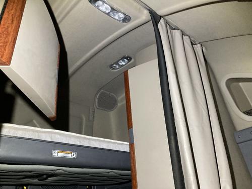 Freightliner CASCADIA