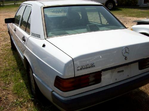 MERCEDES-BENZ MERCEDES 190