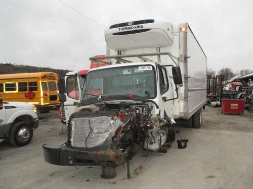 FREIGHTLINER M2 106