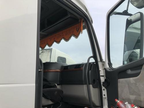 Volvo VNL