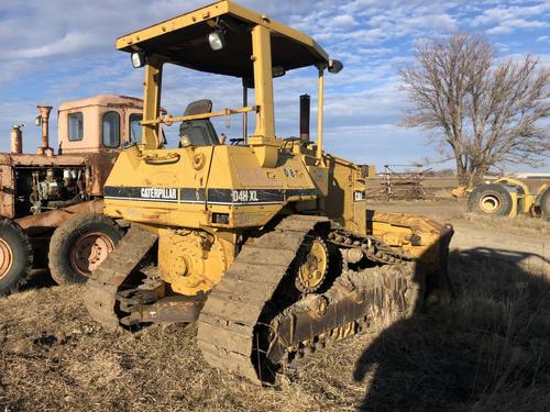 CAT D4H XL
