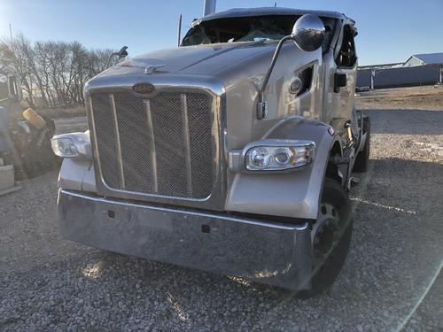 Peterbilt 567