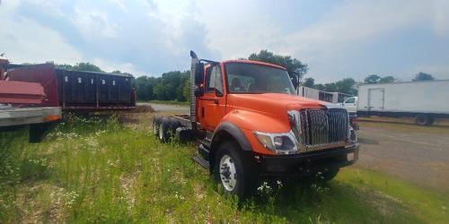 INTERNATIONAL 7400