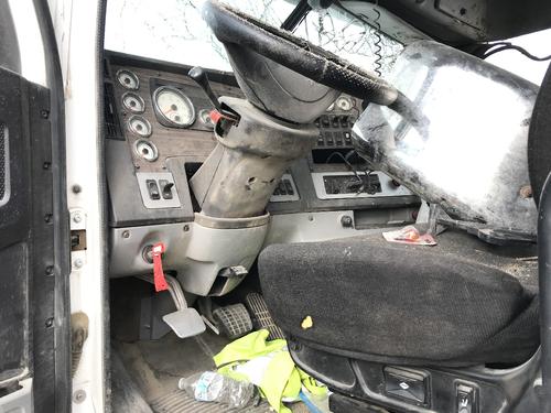 Freightliner 122SD