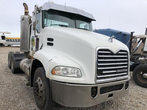Mack CXU