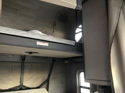 Freightliner CASCADIA