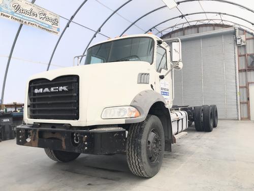 Mack GU500