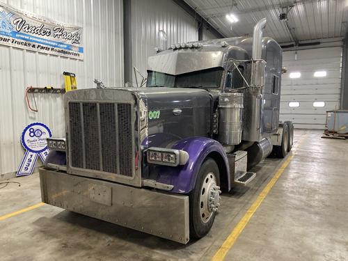 Peterbilt 379