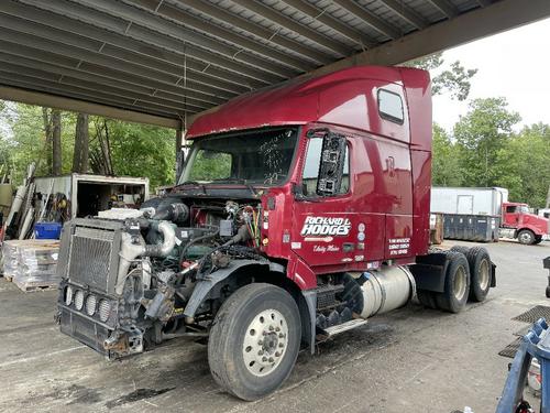 VOLVO VNL