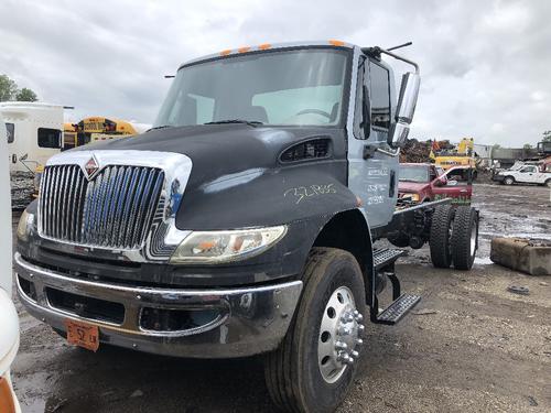 INTERNATIONAL 4400