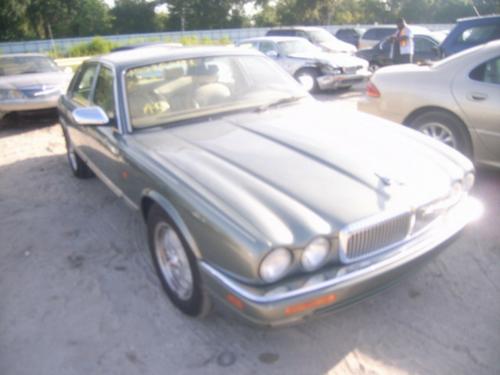 JAGUAR XJ6
