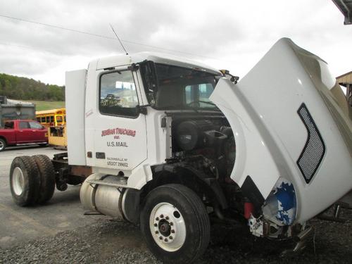 VOLVO VNL