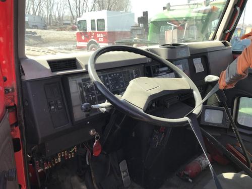 International 4900