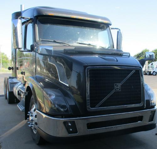 VOLVO VNL630