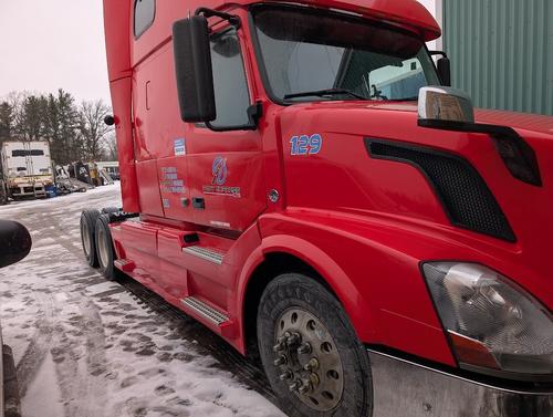 VOLVO VNL
