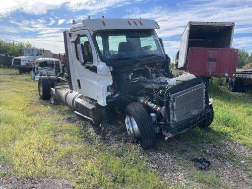 FREIGHTLINER CASCADIA 125