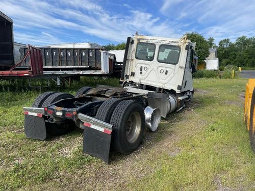 FREIGHTLINER CASCADIA 125