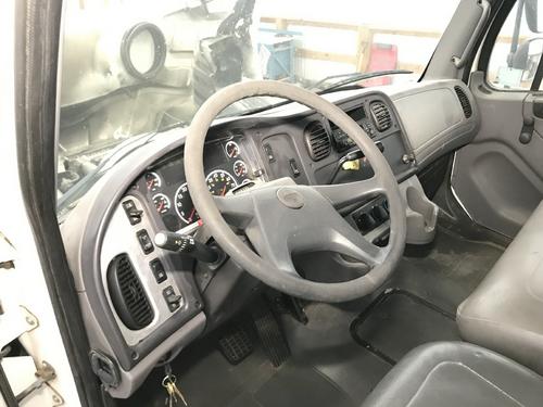 Freightliner M2 106