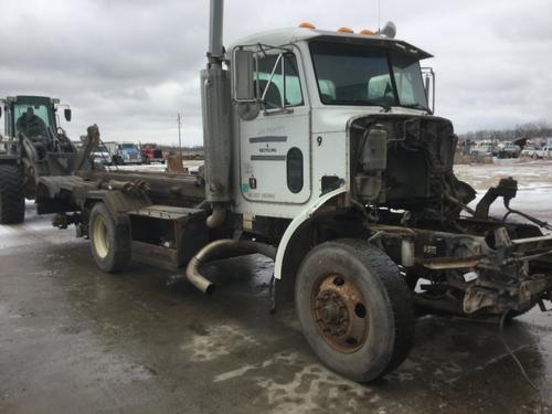 Peterbilt 330