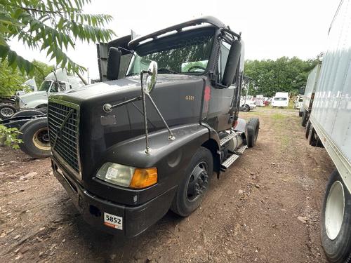 VOLVO VNM