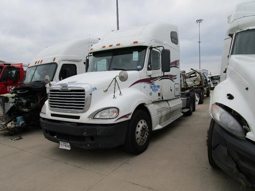 FREIGHTLINER COLUMBIA 120